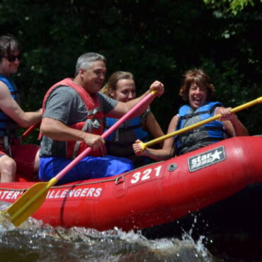 10 Reasons the BEST Summer Activity is Whitewater Rafting